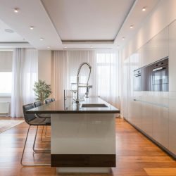Modern Minimalist Retreat in Seih Sou