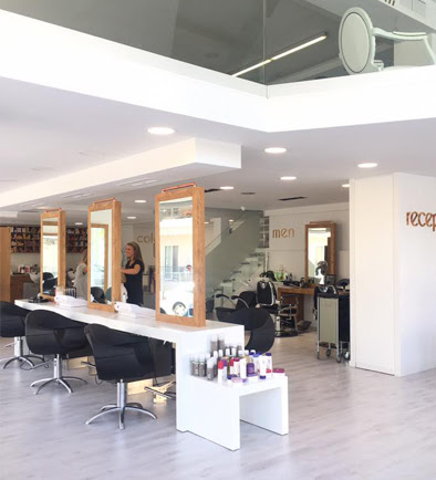 Shiny Cut Hairstudio