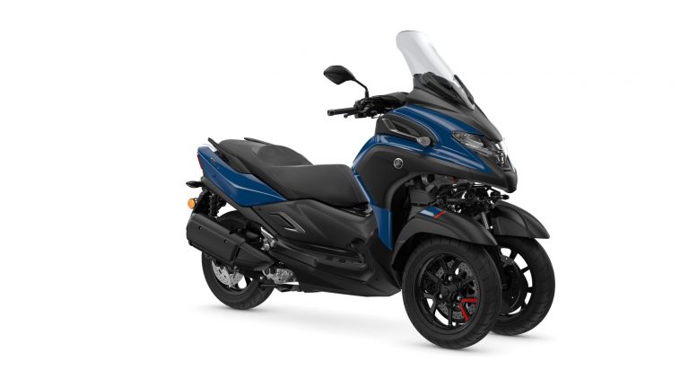 2024-Yamaha-MW300-EU-Petrol_Blue-360-Degrees-001-03