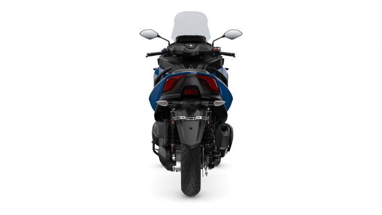 2024-Yamaha-MW300-EU-Petrol_Blue-Studio-004-03