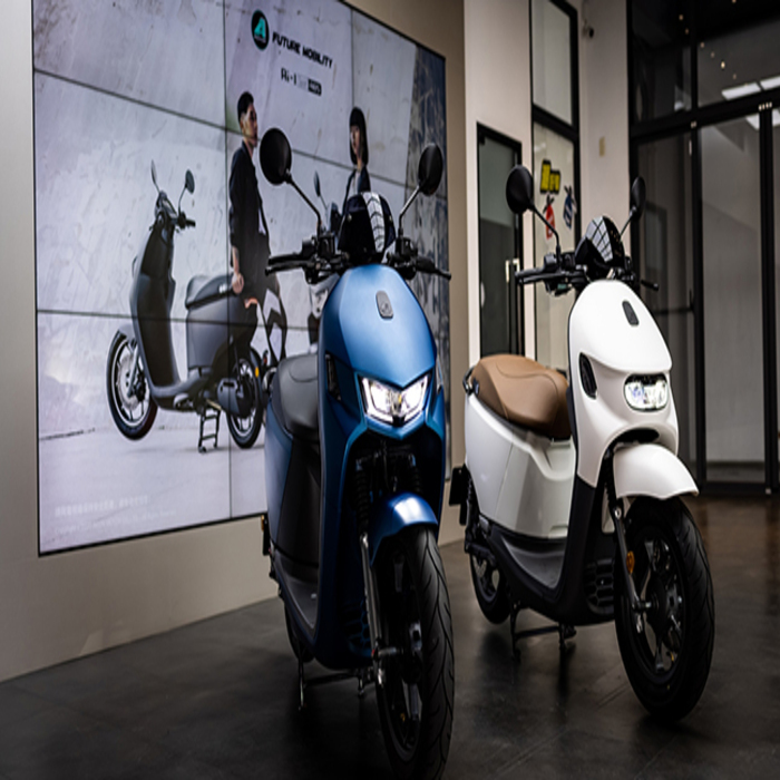 aAeon-Aeon-Motro’s-Smart-Scooter-Ai-1-SportAi-3-Comfort (1)