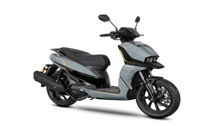 Malaguti_Crosser-CR1_2025_front-side-right-scaled (1)